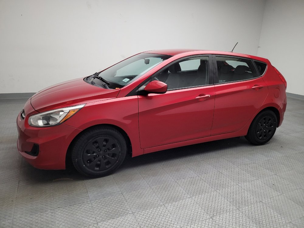 Used 2017 Hyundai Accent SE image 2