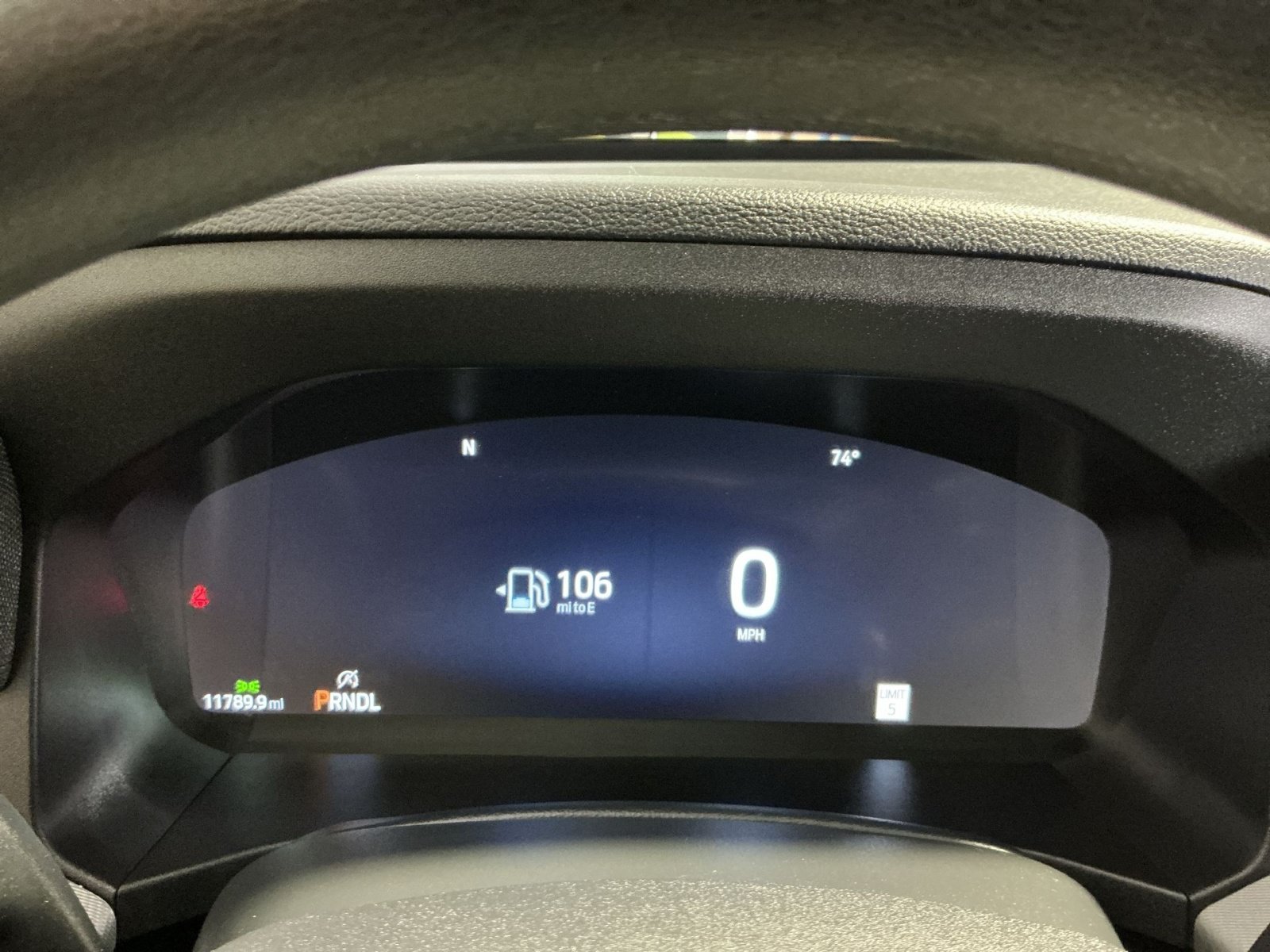 Used 2026 Ford Explorer Active RWD image 18