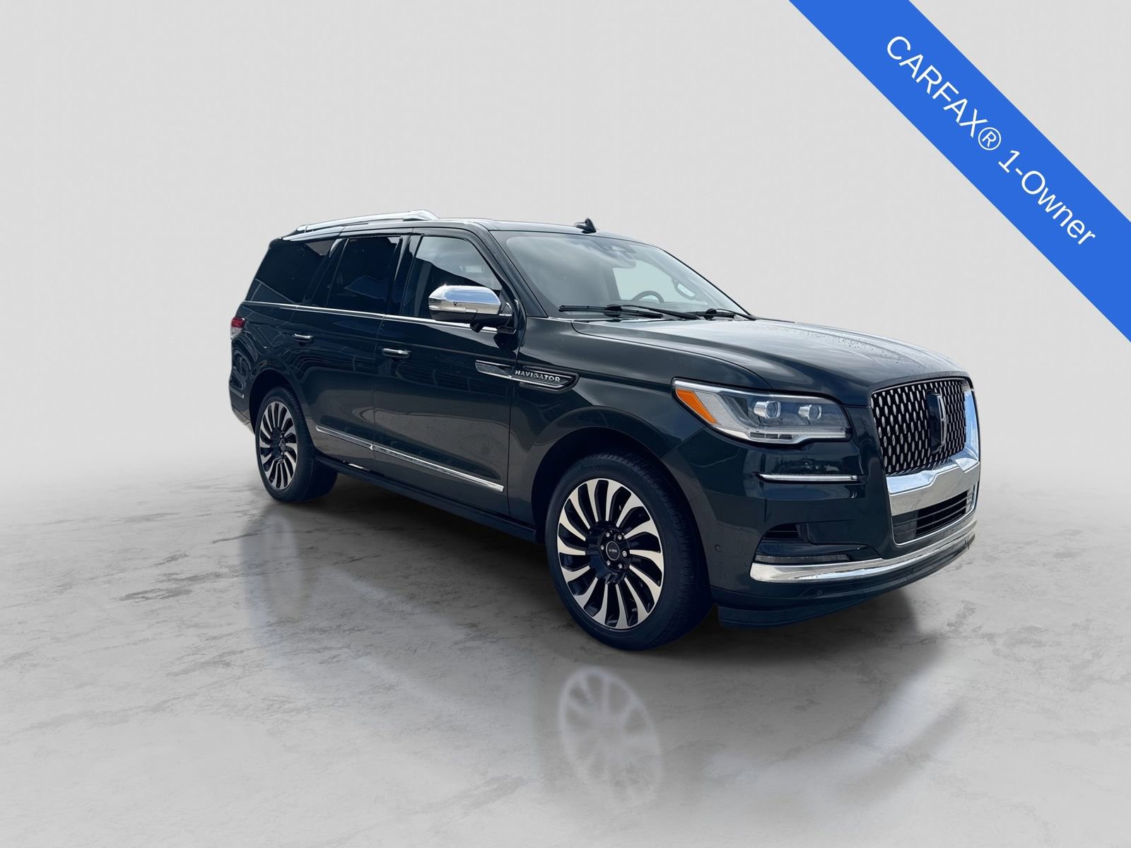 Used 2022 Lincoln Navigator Black Label AWD/4WD image 10