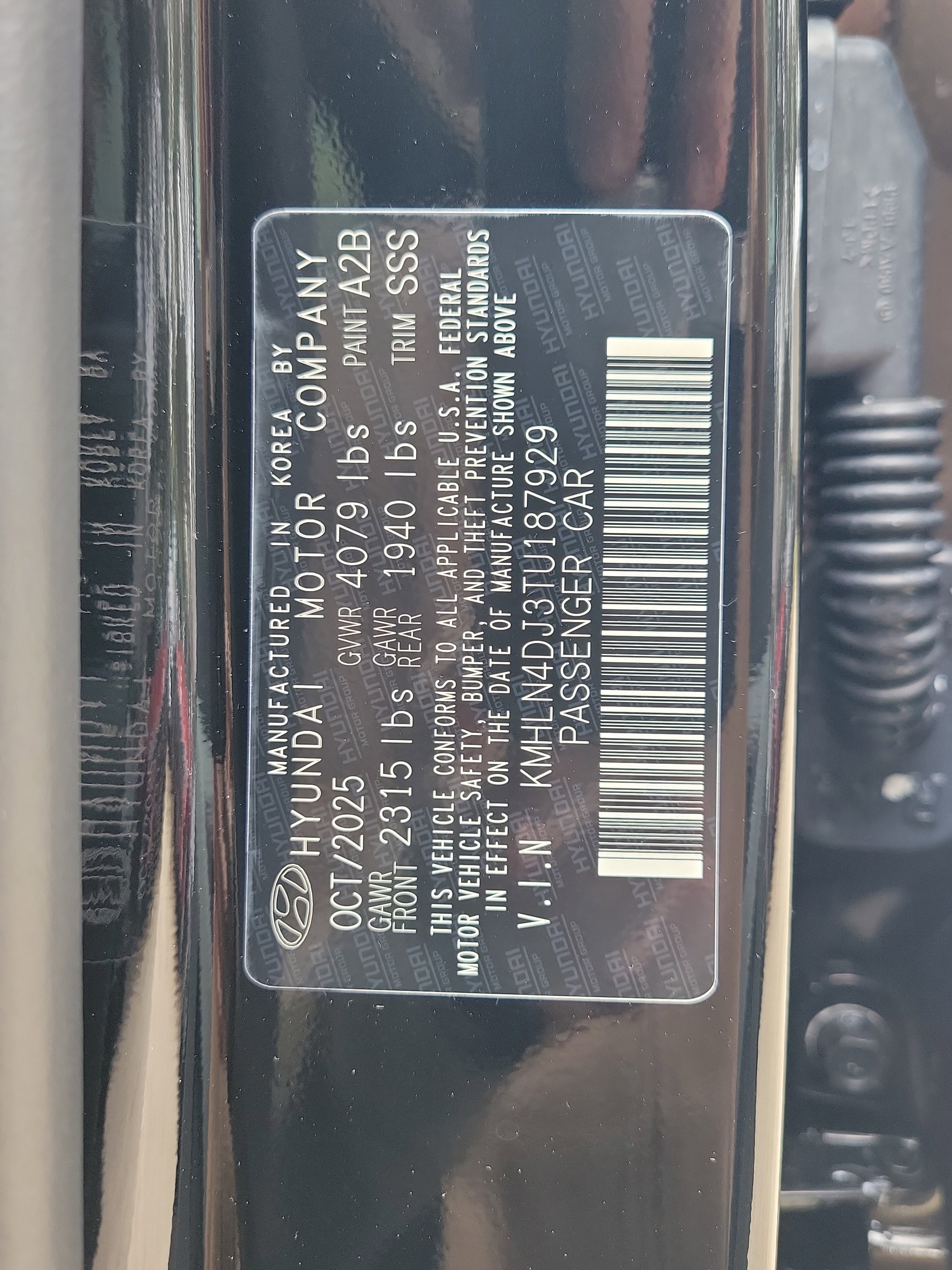 New 2026 Hyundai Elantra Limited image 30