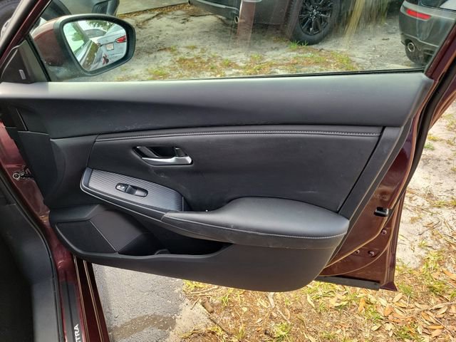 Used 2024 Nissan Sentra SV FWD image 33