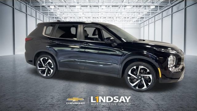 Used 2024 Mitsubishi Outlander SE FWD image 3