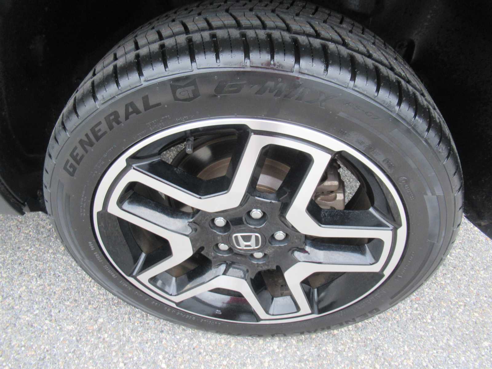 Used 2022 Honda Passport Elite image 9