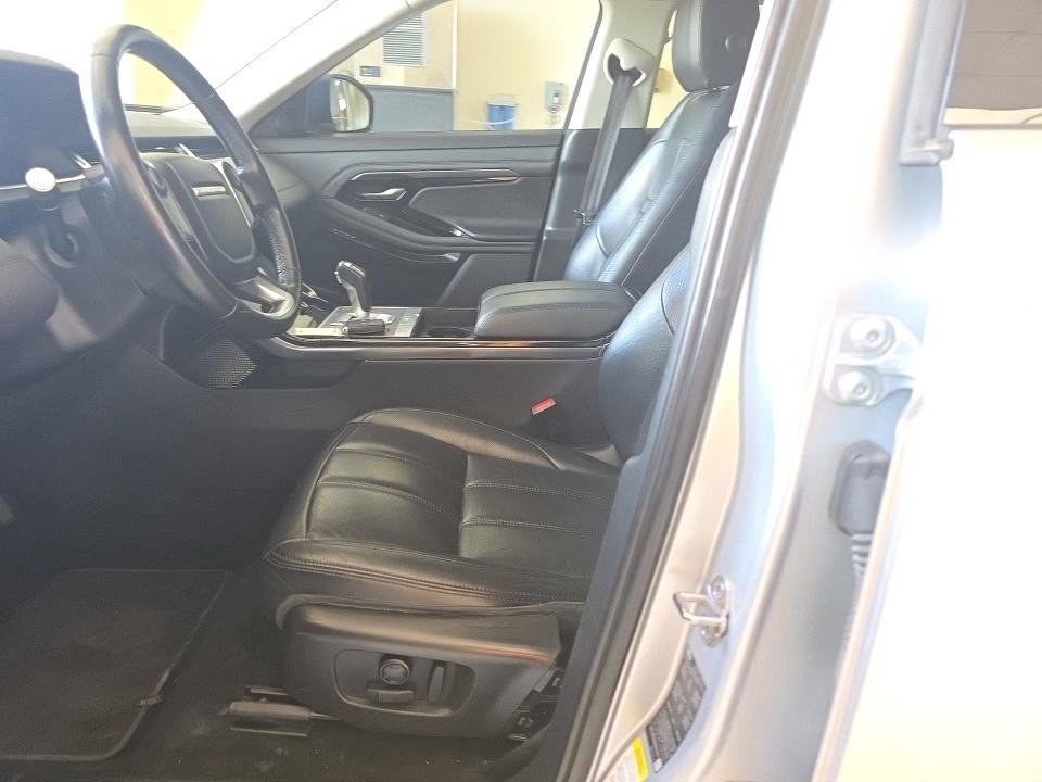 Used 2020 Land Rover Range Rover Evoque SE AWD/4WD image 4