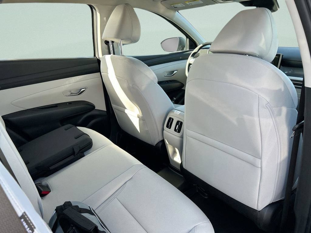 New 2026 Hyundai Tucson Blue SE w/ Tow & Go Package AWD/4WD image 19