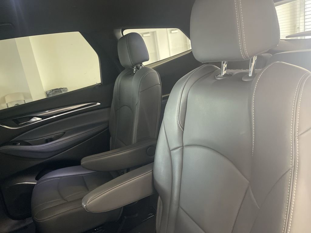 Used 2023 Buick Enclave Essence image 36