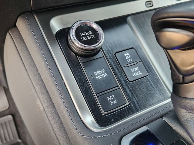 Used 2024 Lexus GX 550 550 Luxury w/ Accessory Package (Z1) image 18