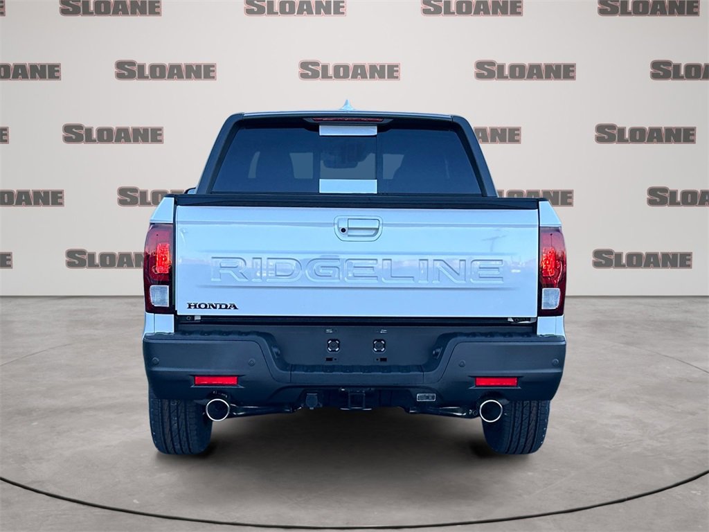 New 2026 Honda Ridgeline Black Edition image 4