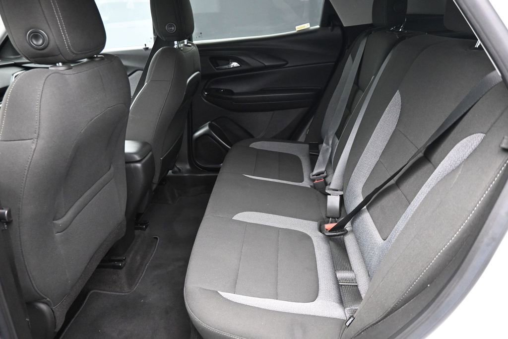Used 2023 Chevrolet TrailBlazer LT FWD image 13