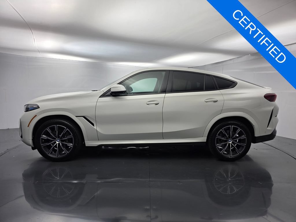 Certified 2025 BMW X6 xDrive40i AWD/4WD image 7