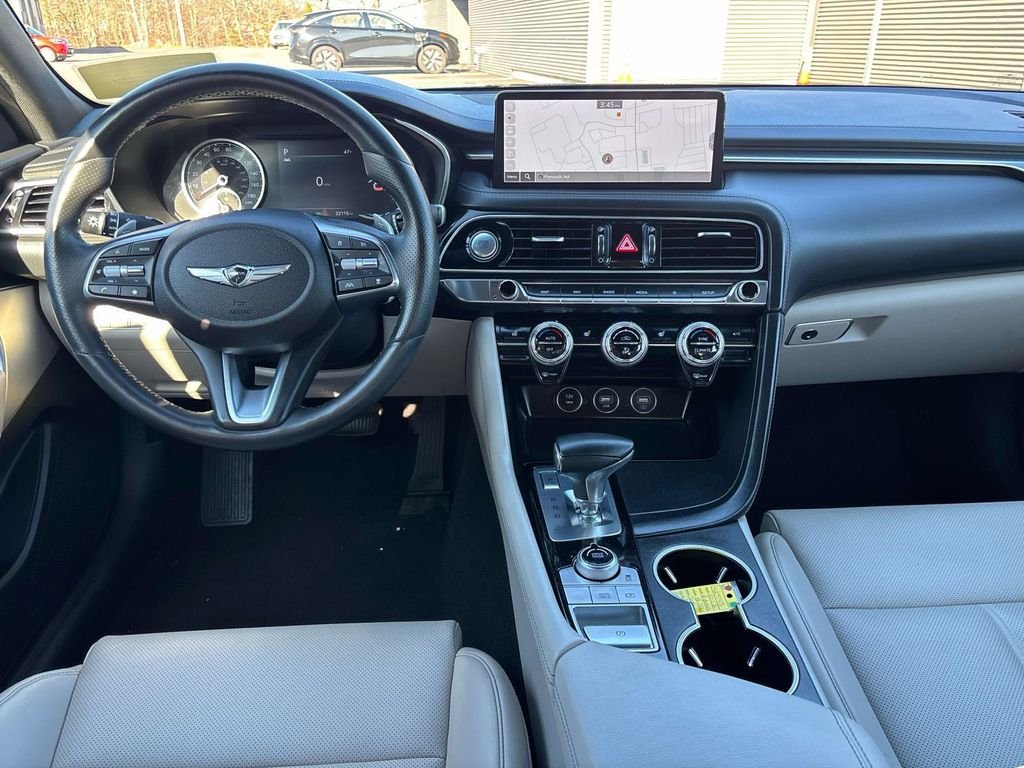 Used 2023 Genesis G70 2.0T AWD/4WD image 9
