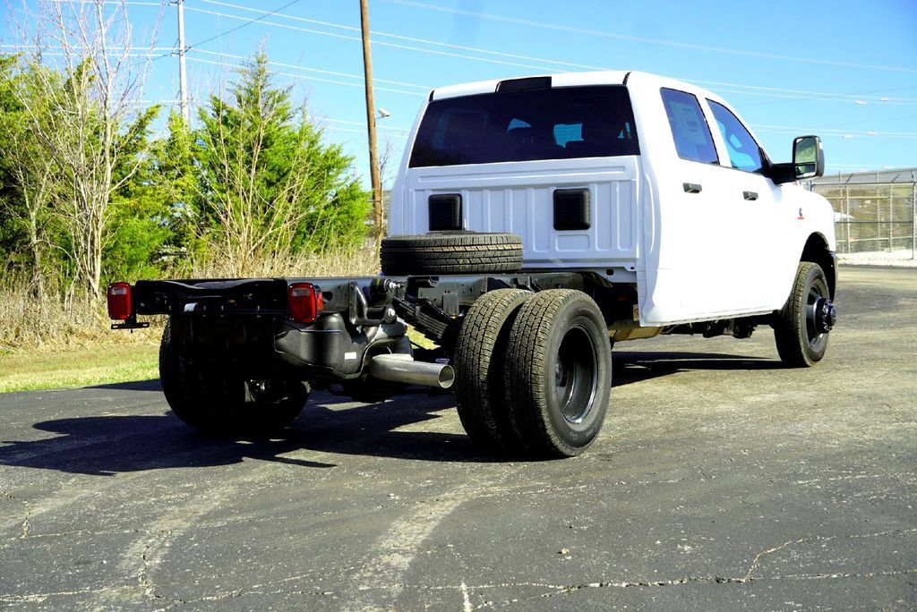 New 2026 RAM 3500 Tradesman AWD/4WD image 3