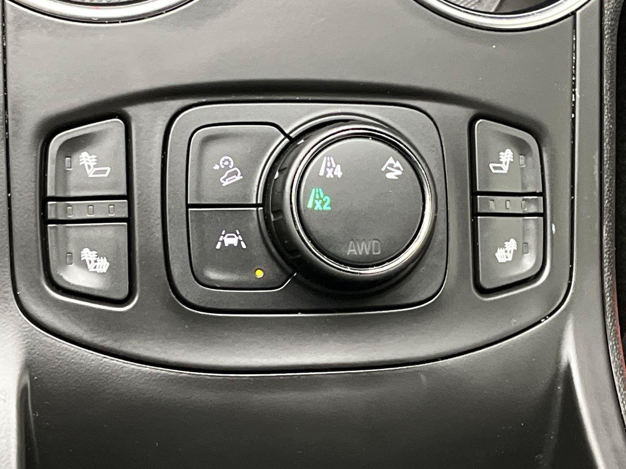 Used 2023 GMC Terrain SLE w/ Driver Convenience Package AWD/4WD image 15