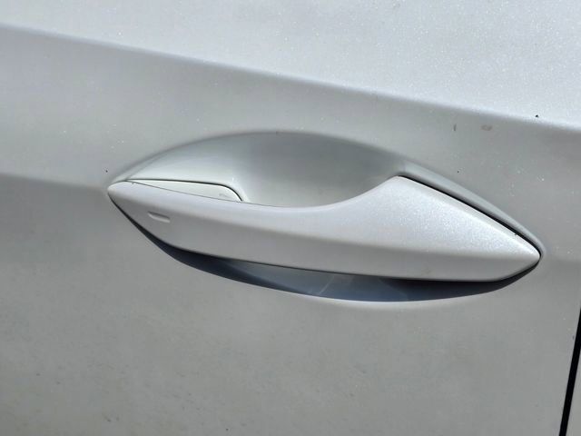 Used 2020 Lexus RX 350L FWD w/ Premium Package image 4