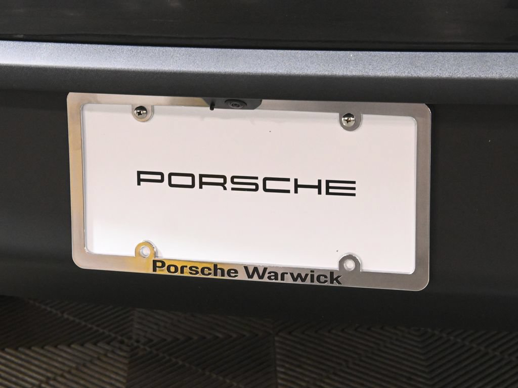 New 2026 Porsche Macan AWD/4WD image 14