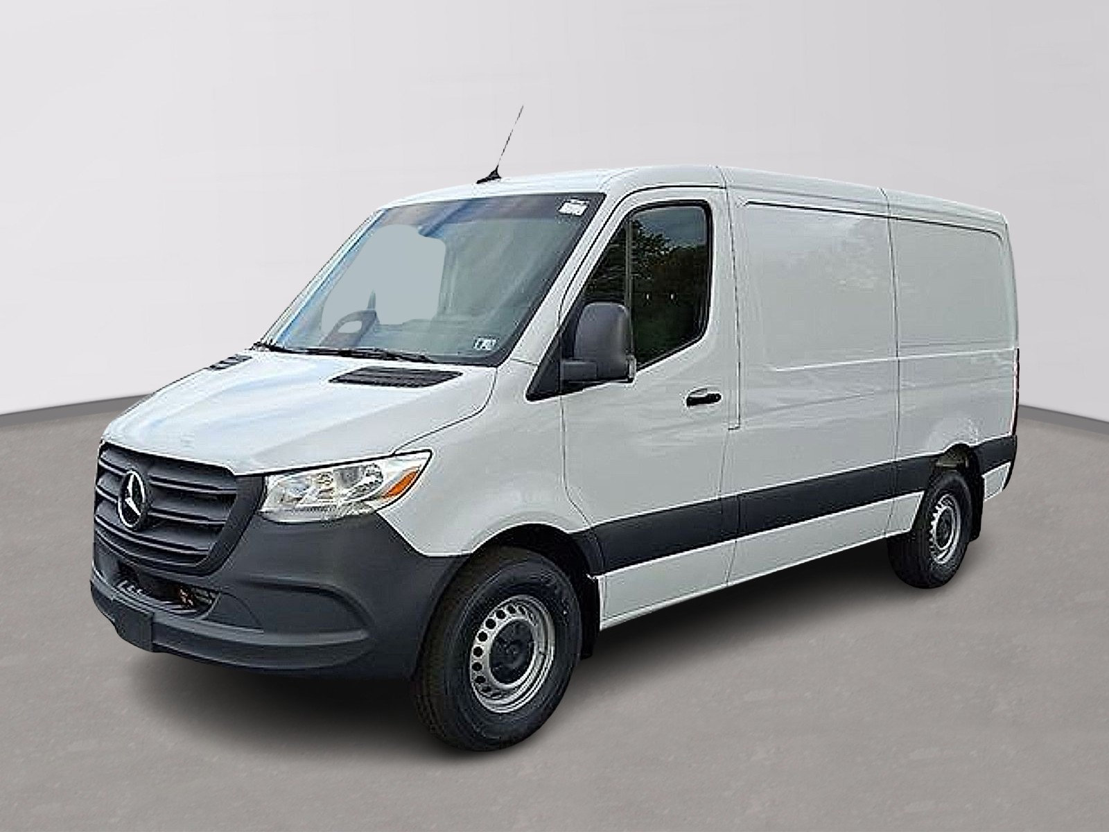 Used 2026 Mercedes-Benz Sprinter 2500 video 1