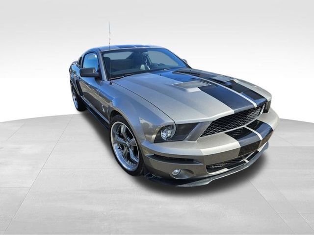 Used 2009 Ford Mustang Shelby GT500 RWD image 2