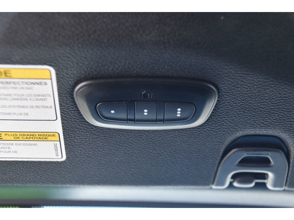 Used 2022 Jeep Wrangler Unlimited Rubicon 4xe w/ Steel Bumper Group image 36