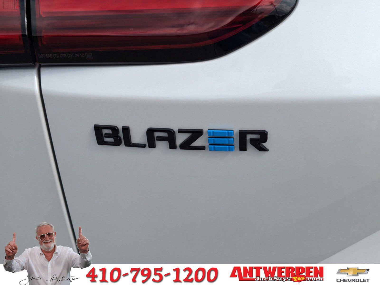 New 2024 Chevrolet Blazer EV RS image 7