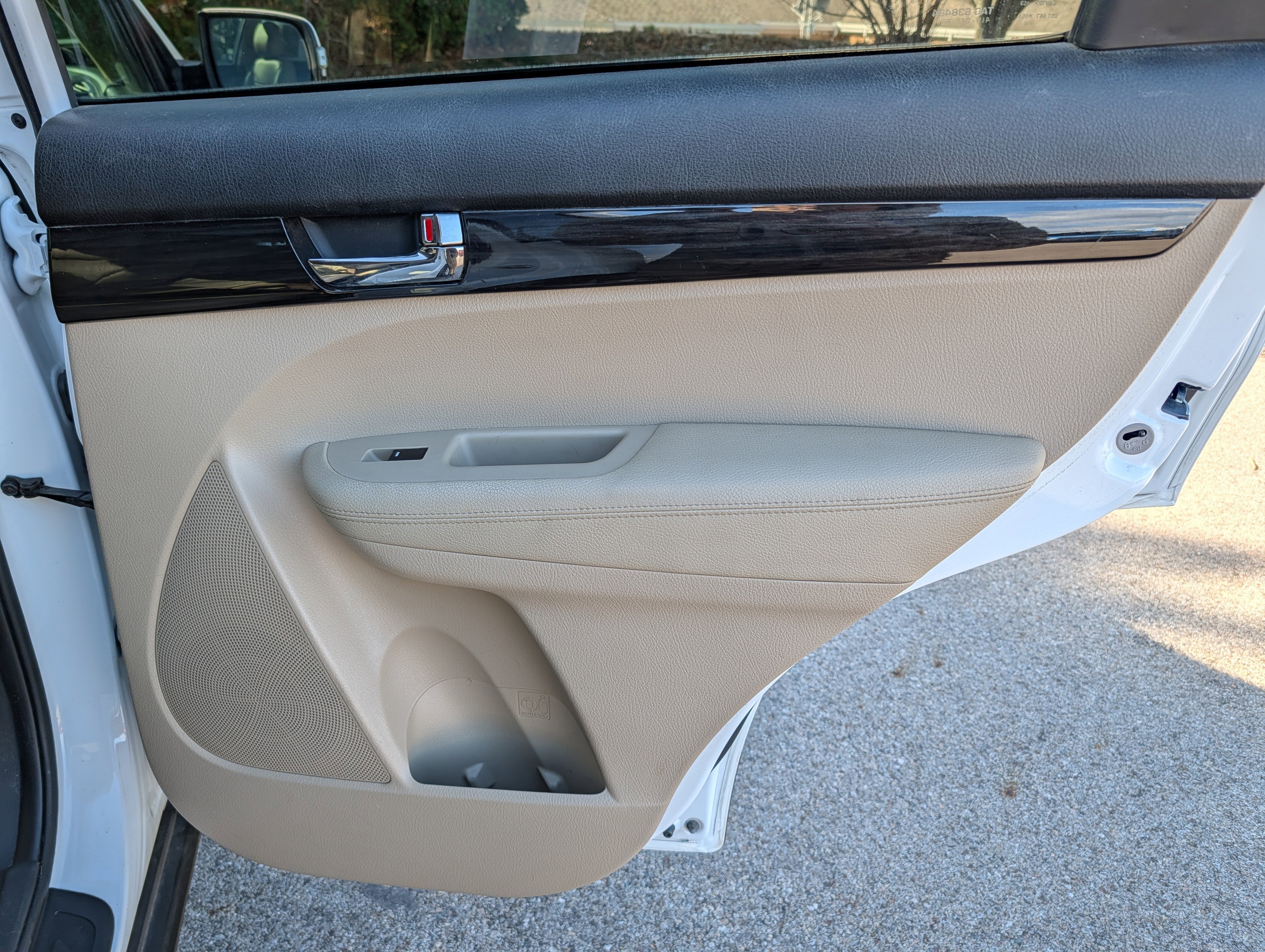 Used 2012 Kia Sorento LX w/ Convenience Pkg image 28