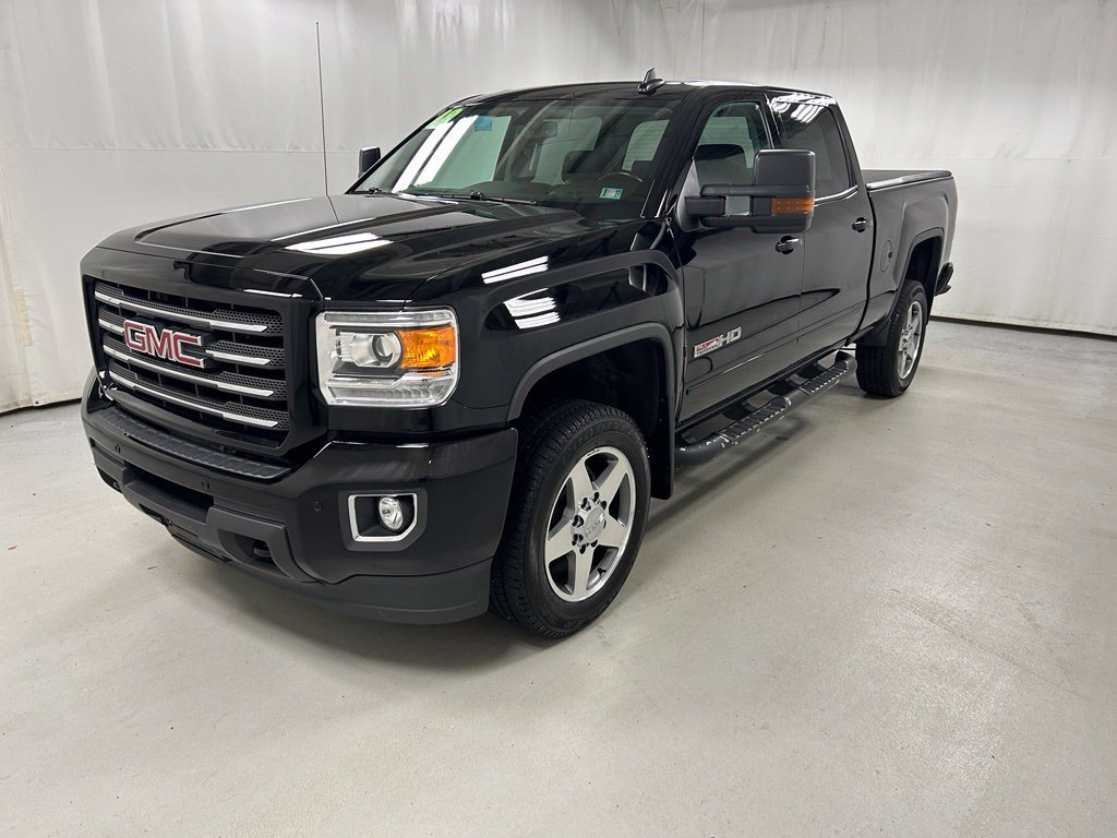 Used 2018 GMC Sierra 2500 SLT w/ All Terrain HD Package AWD/4WD image 2