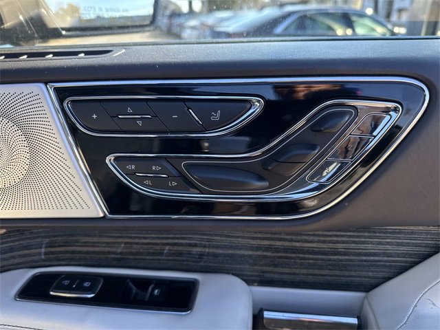 Used 2019 Lincoln Navigator L Black Label w/ Cargo Package image 20