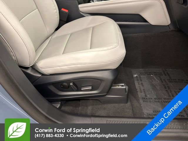 New 2026 Ford Explorer Active w/ Active Comfort Package image 11
