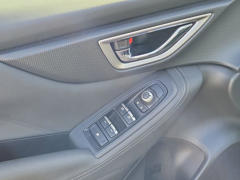 Used 2021 Subaru Forester Limited image 23