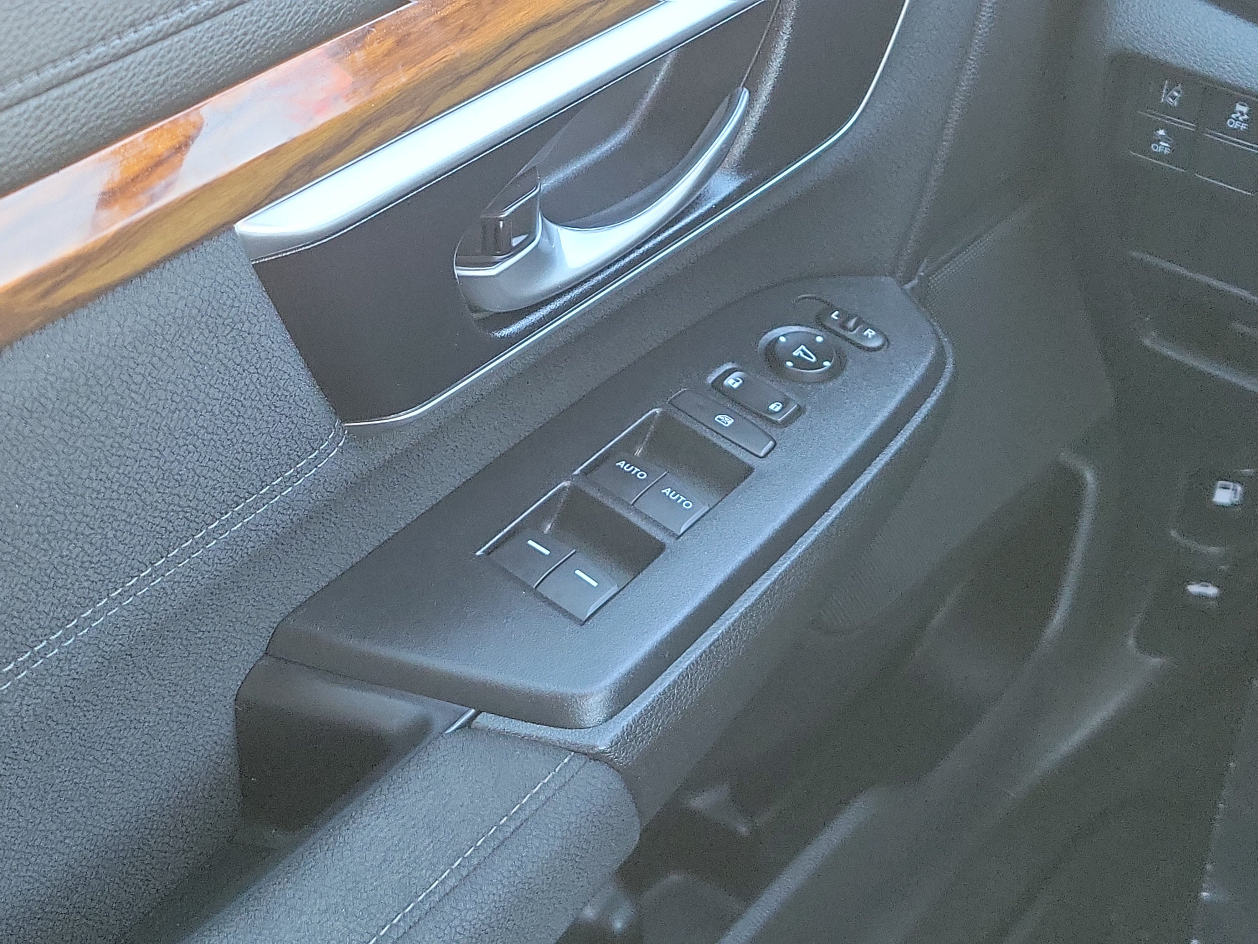 Used 2022 Honda CR-V EX image 20
