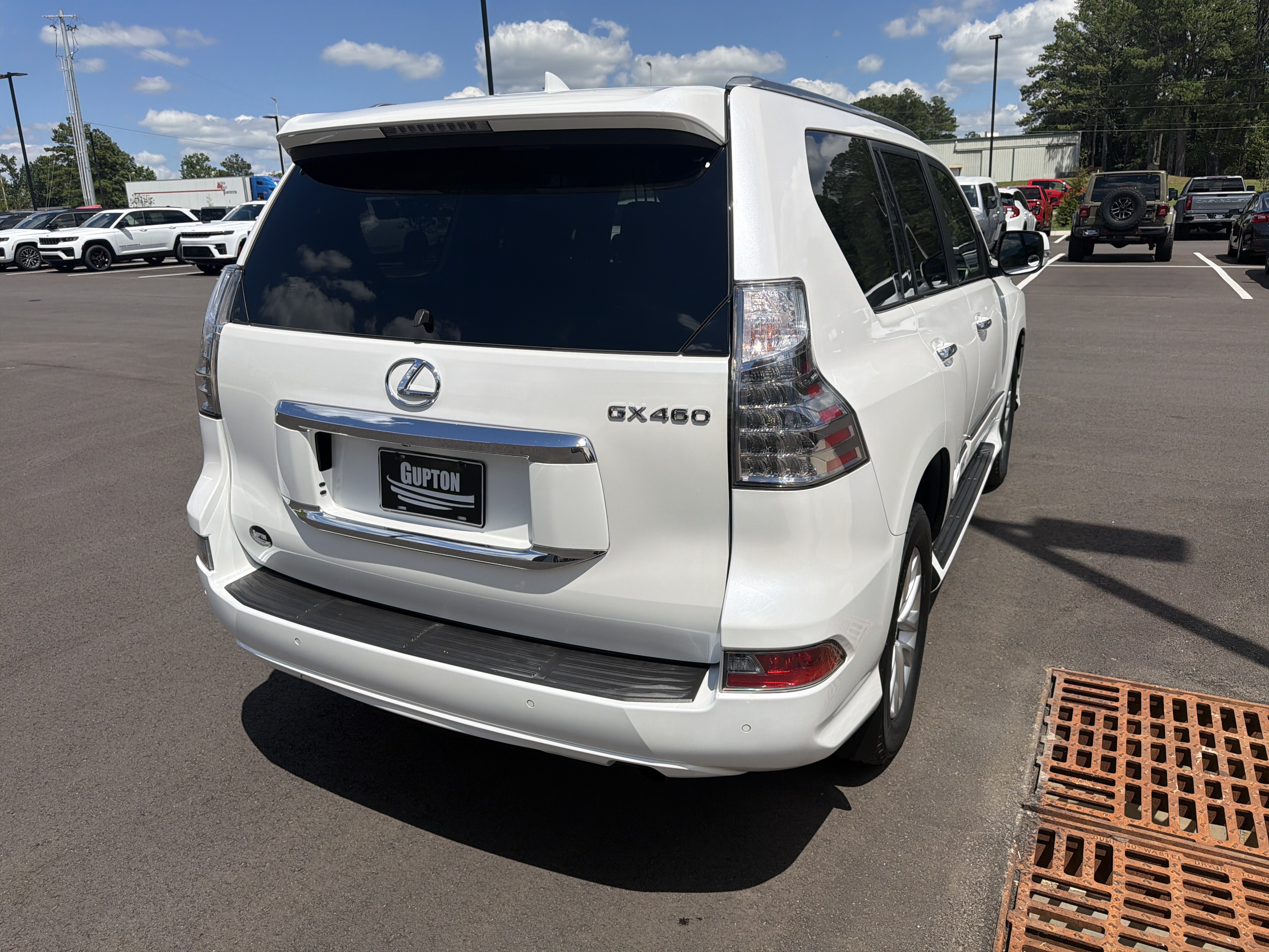 Used 2018 Lexus GX 460 Premium AWD/4WD image 14