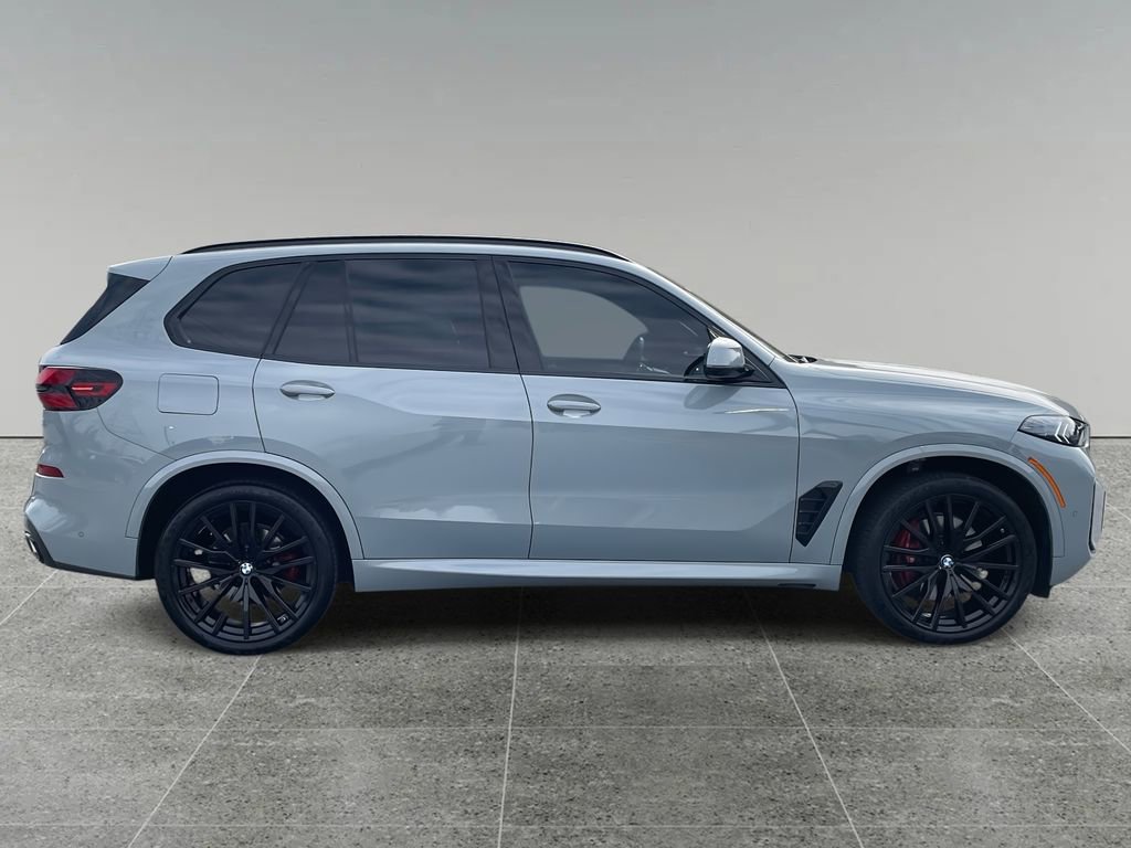 Used 2024 BMW X5 sDrive40i image 6