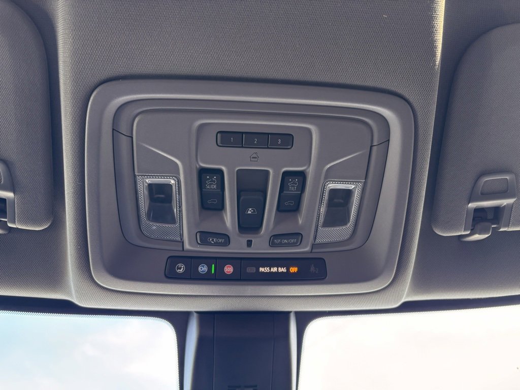 Used 2022 GMC Sierra 1500 Denali w/ Denali Reserve Package image 26