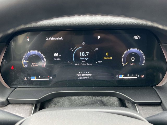 Certified 2023 Jeep Grand Cherokee Limited w/ Luxury Tech Group II image 24