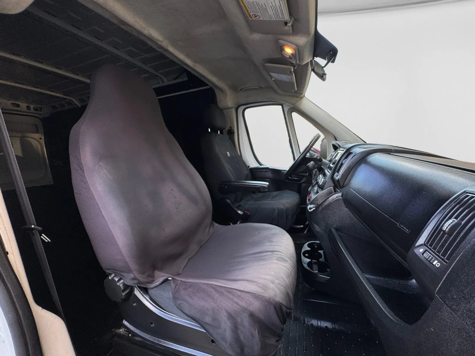 Used 2017 RAM ProMaster 1500 FWD image 24
