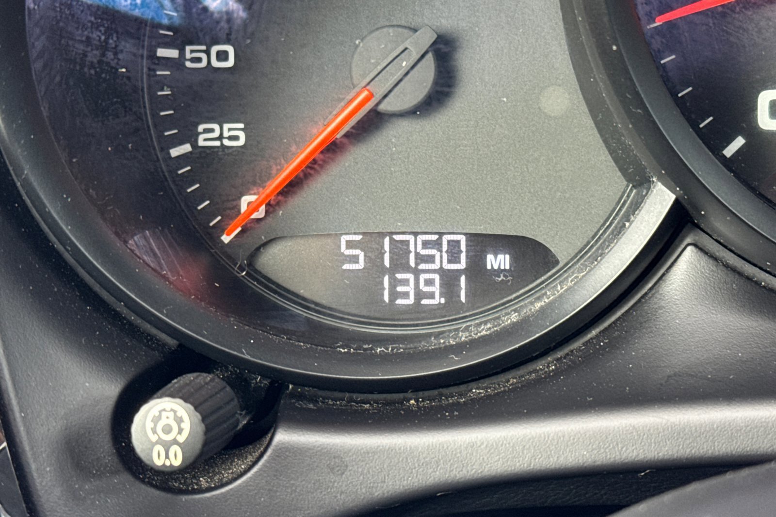 Used 2018 Porsche Macan AWD/4WD image 26