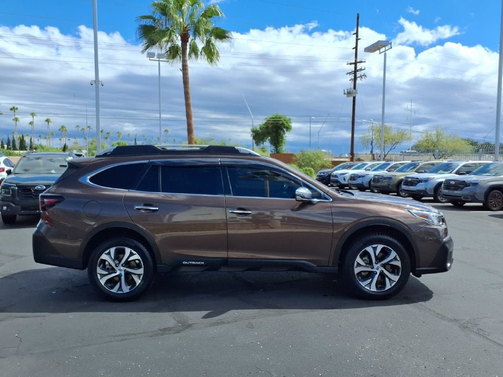 Certified 2022 Subaru Outback Touring XT AWD/4WD image 10
