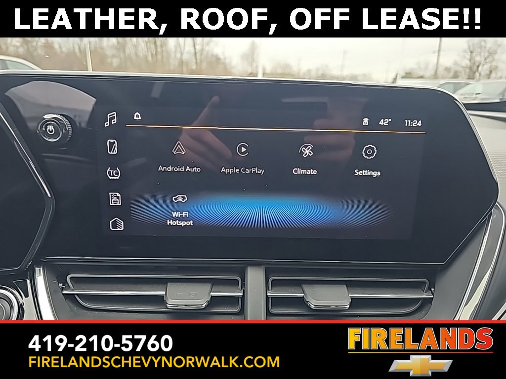 Certified 2025 Chevrolet Trax RS w/ Sunroof Package image 31