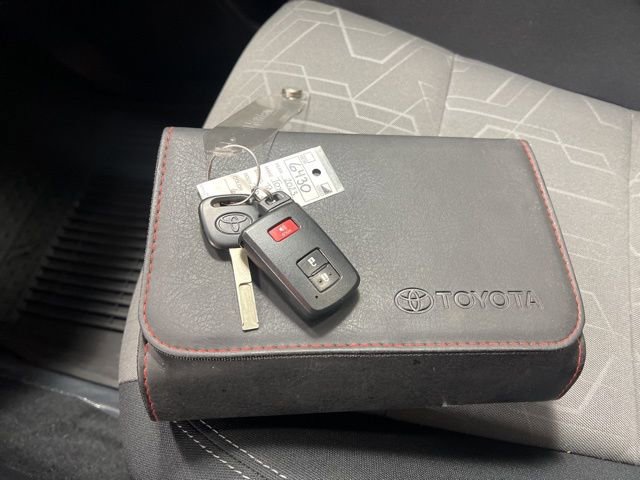 Used 2023 Toyota Tacoma TRD Sport image 28