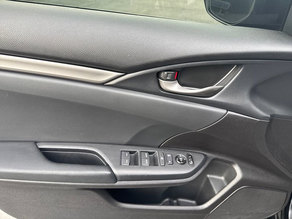 Used 2021 Honda Civic Sport image 10