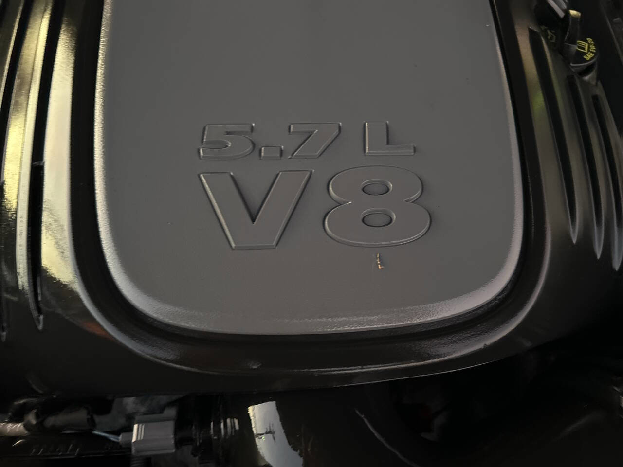 Used 2017 Dodge Challenger R/T image 13