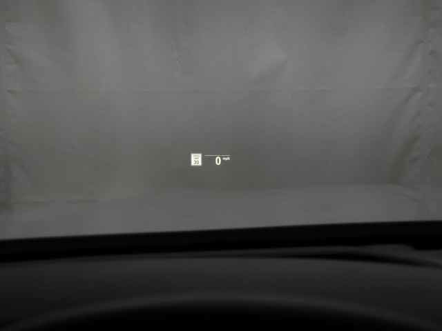 Used 2022 BMW 740i xDrive w/ M Sport Package image 26