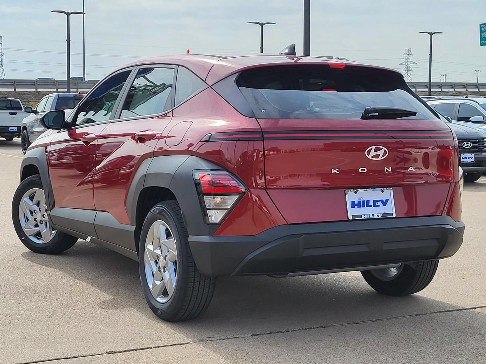 New 2026 Hyundai Kona SE FWD image 3