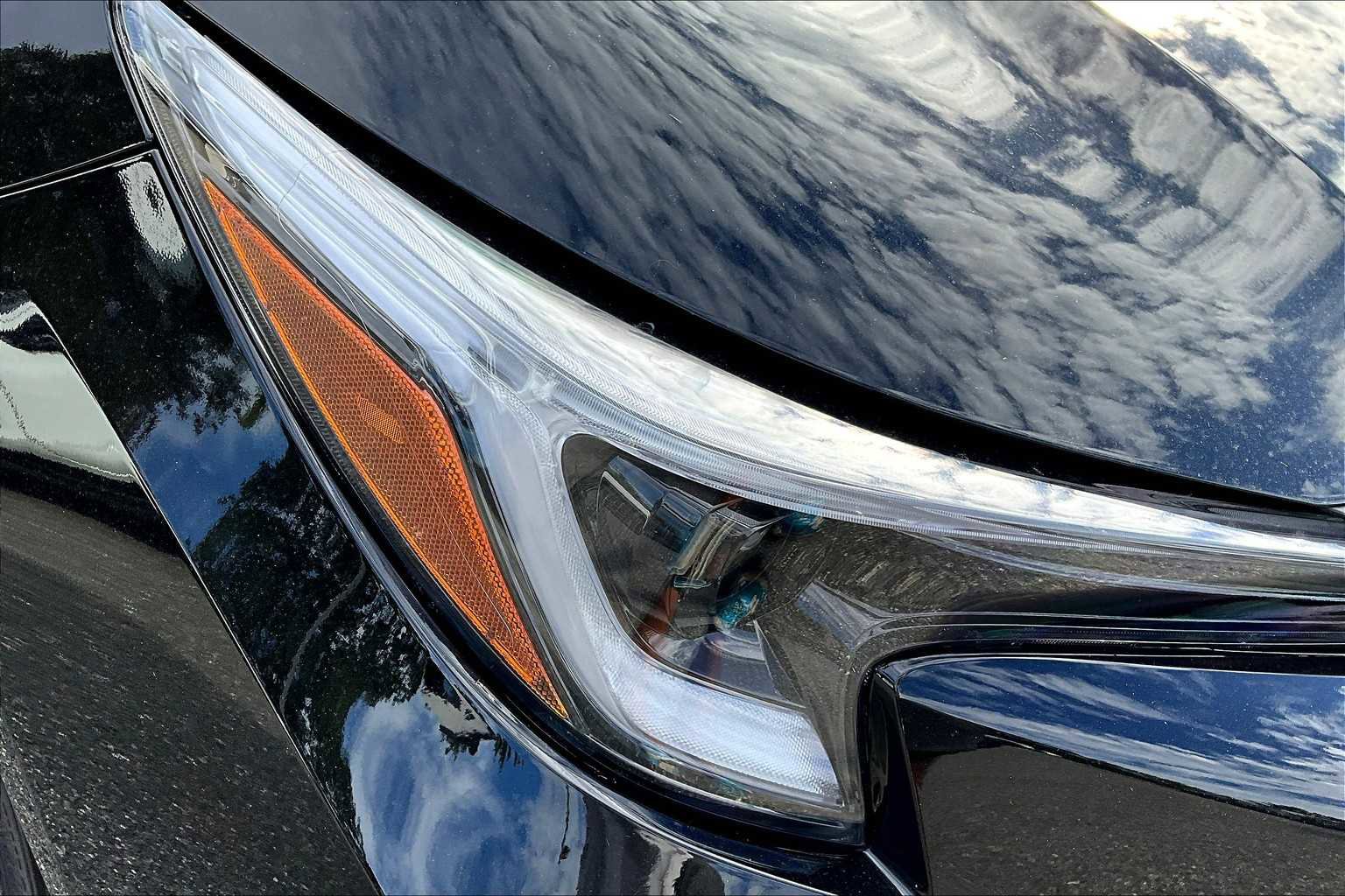 New 2025 Toyota Corolla SE image 13