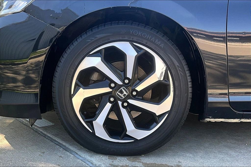 Used 2017 Honda Accord EX-L image 12