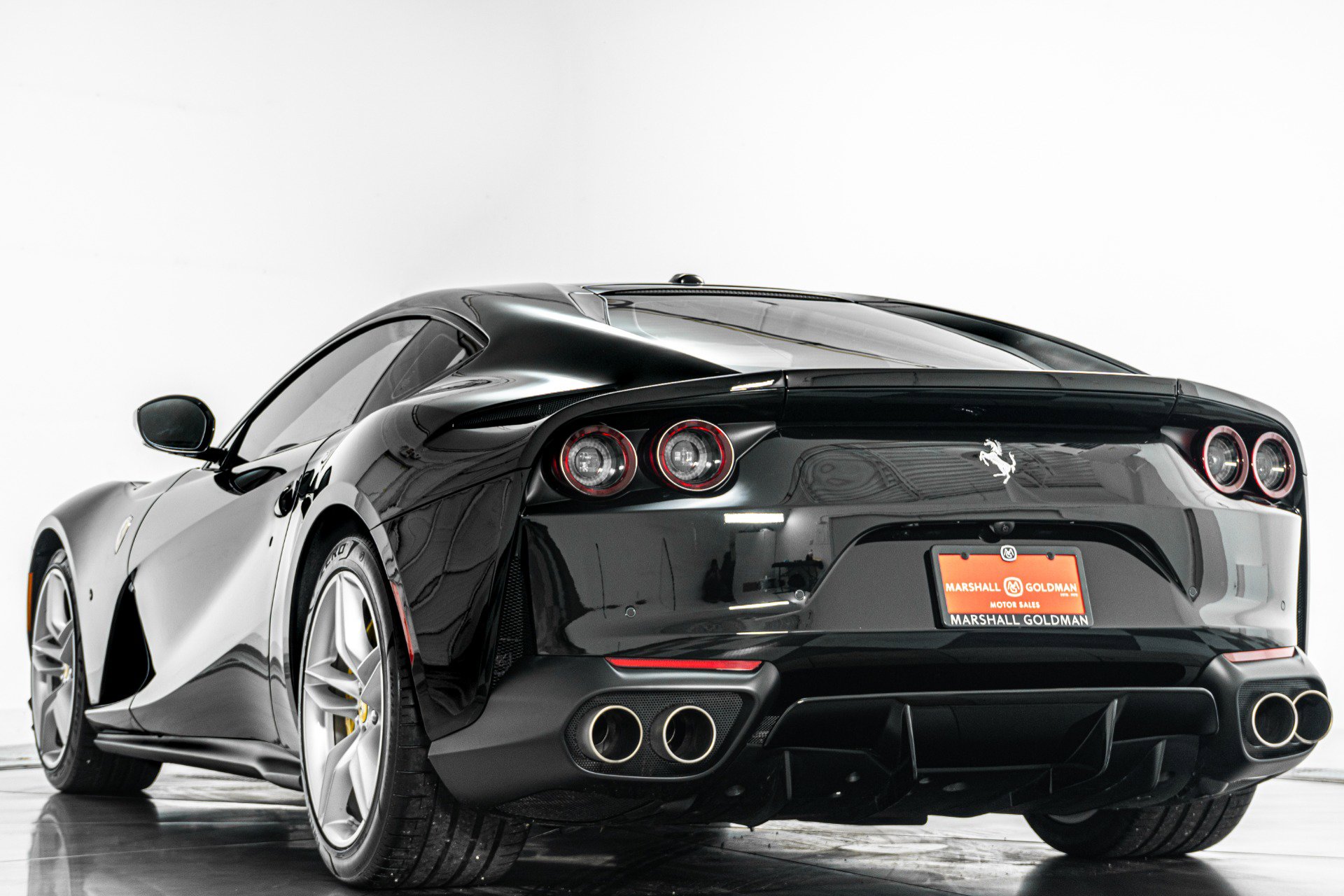 Used 2020 Ferrari 812 Superfast image 7