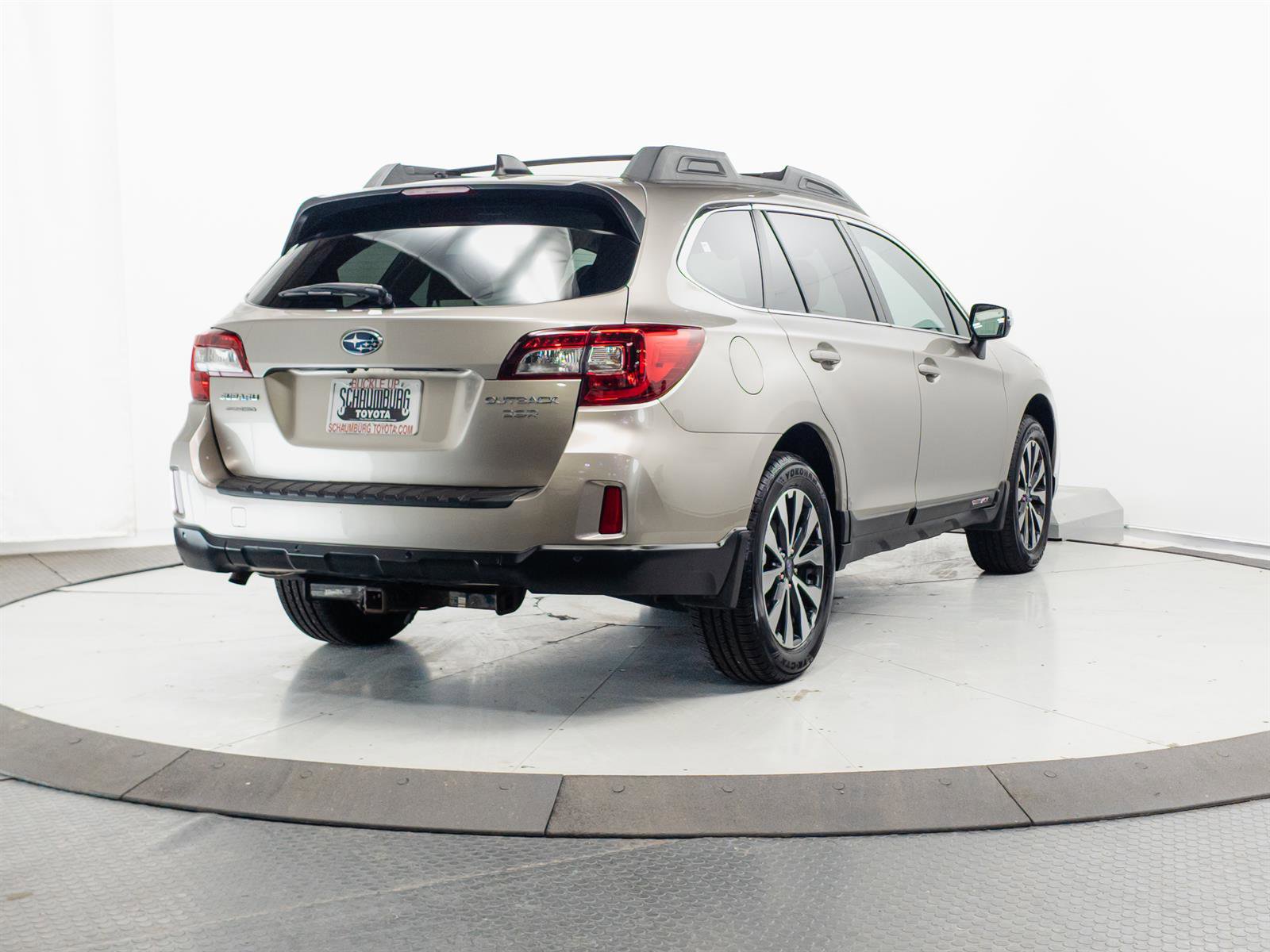 Used 2017 Subaru Outback 2.5i Limited AWD/4WD image 12