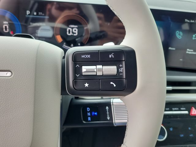 New 2026 Hyundai Santa Fe SEL FWD image 8