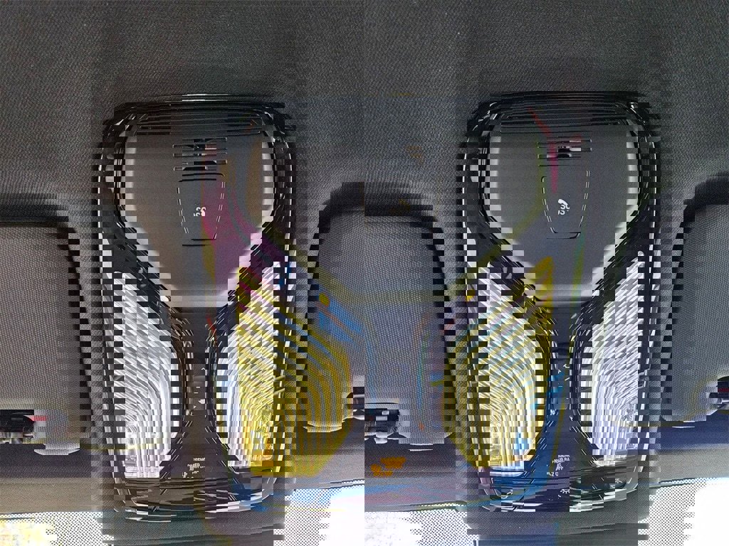 New 2026 BMW X6 xDrive40i w/ Climate Comfort Package image 18