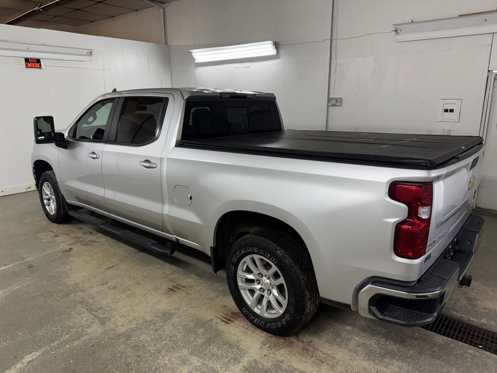 Used 2022 Chevrolet Silverado 1500 LT image 8