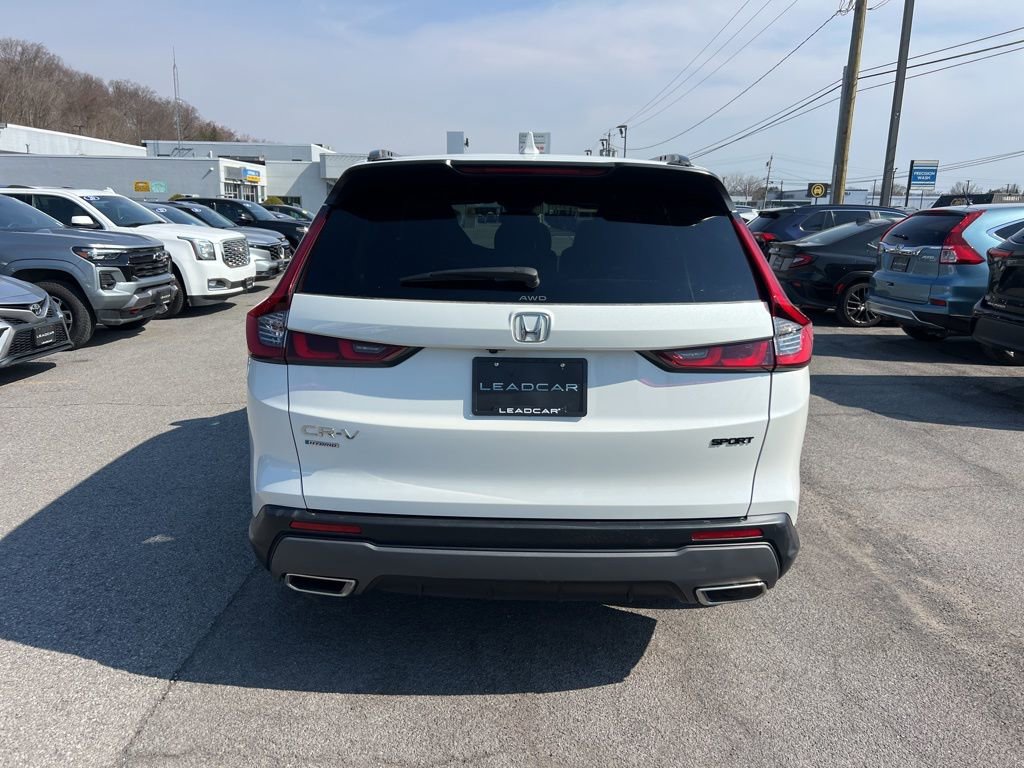 Used 2025 Honda CR-V Sport image 4